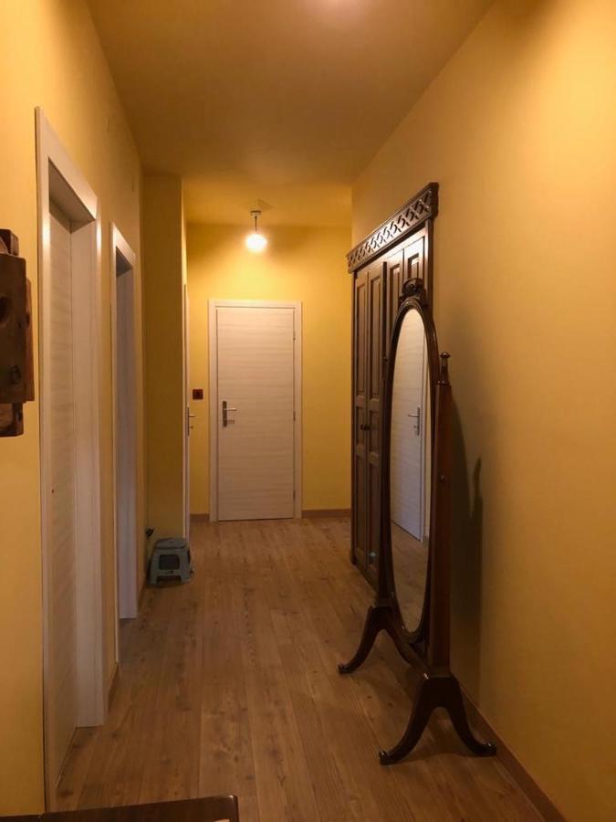 Ferienwohnung Attico Chez Renee Aosta Exterior foto